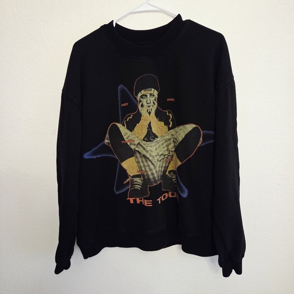 2024 Billie Eilish Shirt Sweater Large Hit Me Hard And Soft Tour Long Sleeve
